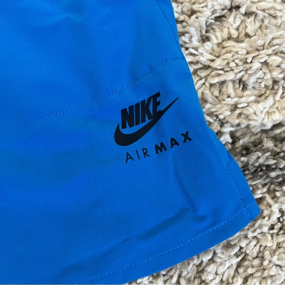 ✔️ NWT✔️ NIKE Air Max Woven Shorts - Picture 4 of 10